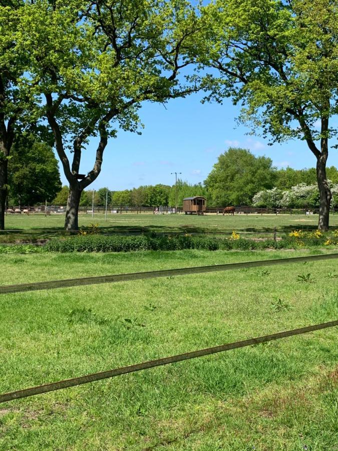 ホテル Pipowagen Het Kasteel ディーフェル エクステリア 写真